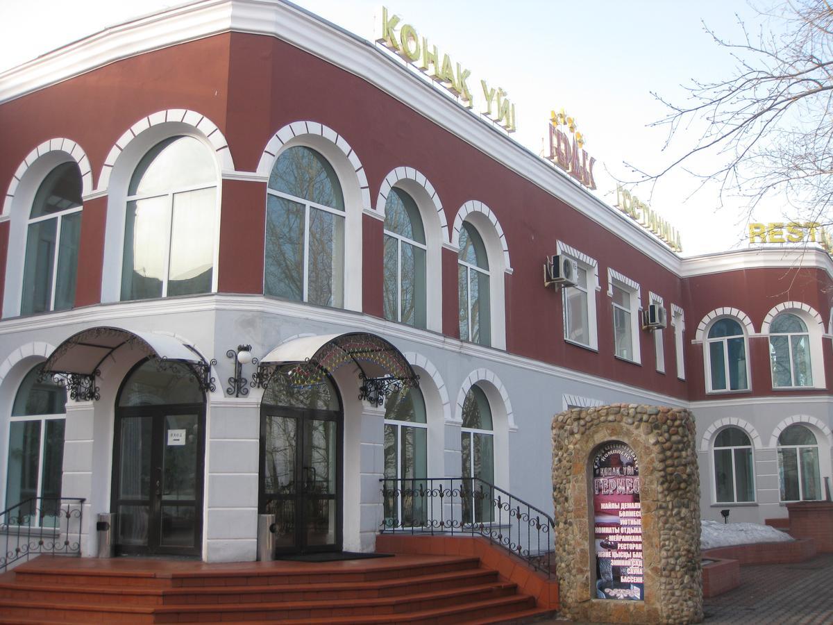 Gostinichny Komplex Germes Karagandy Esterno foto
